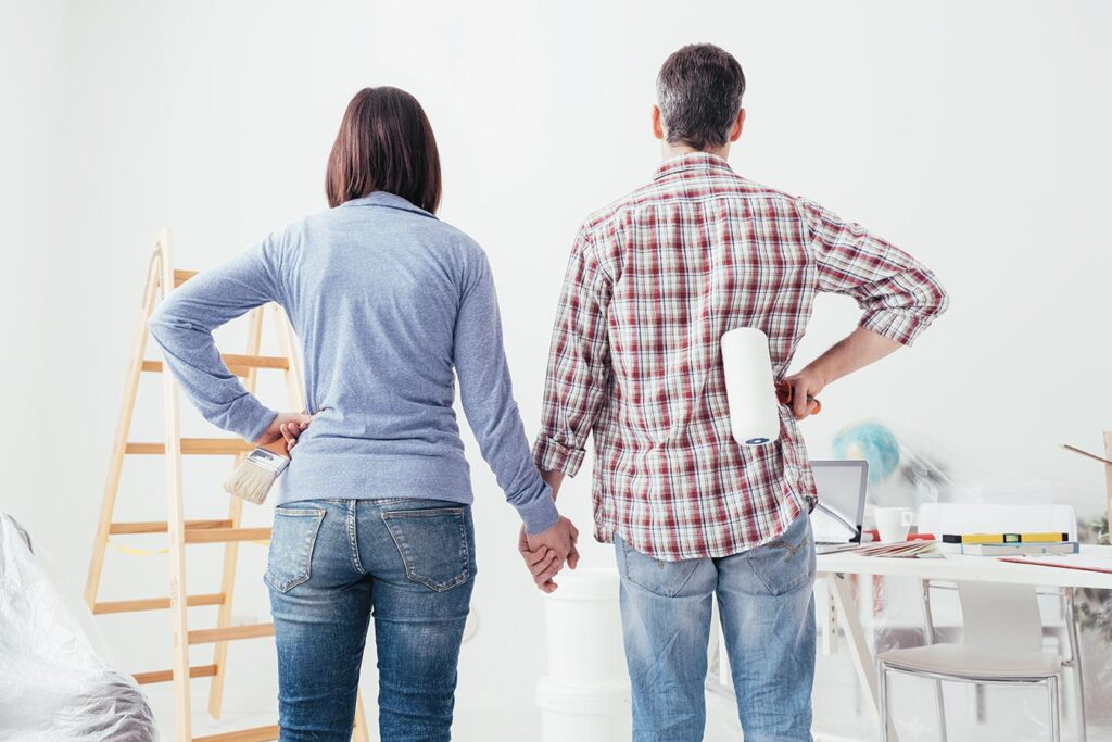 DIY vs Hiring a Contractor: What’s Right for Your Home Project?